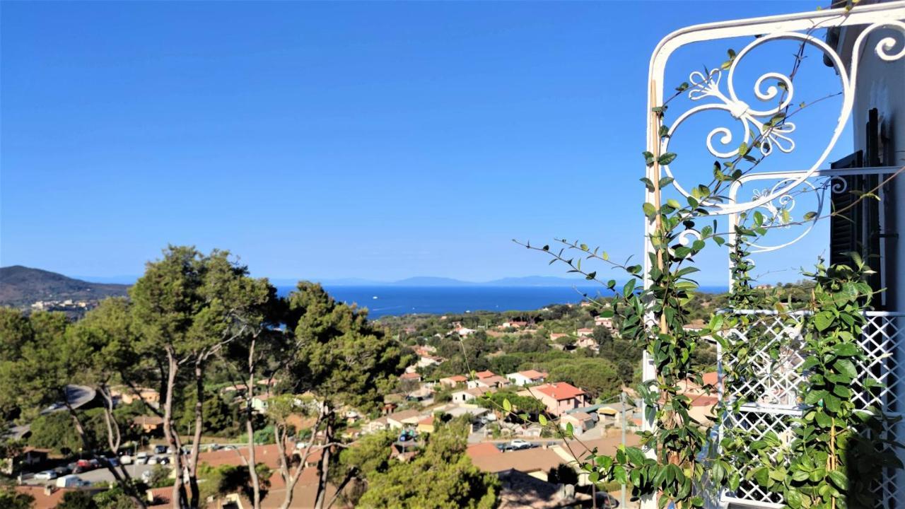 Hotel Golfo Azzurro Каполивери Екстериор снимка
