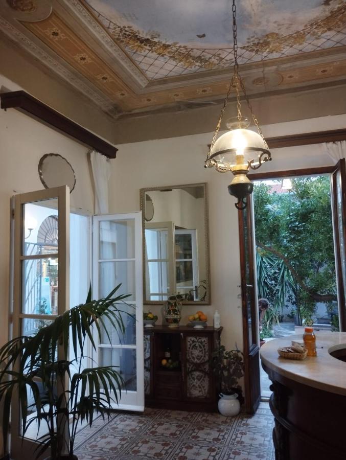 Hotel Golfo Azzurro Каполивери Екстериор снимка