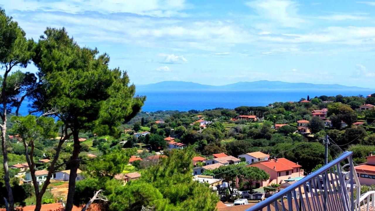 Hotel Golfo Azzurro Каполивери Екстериор снимка